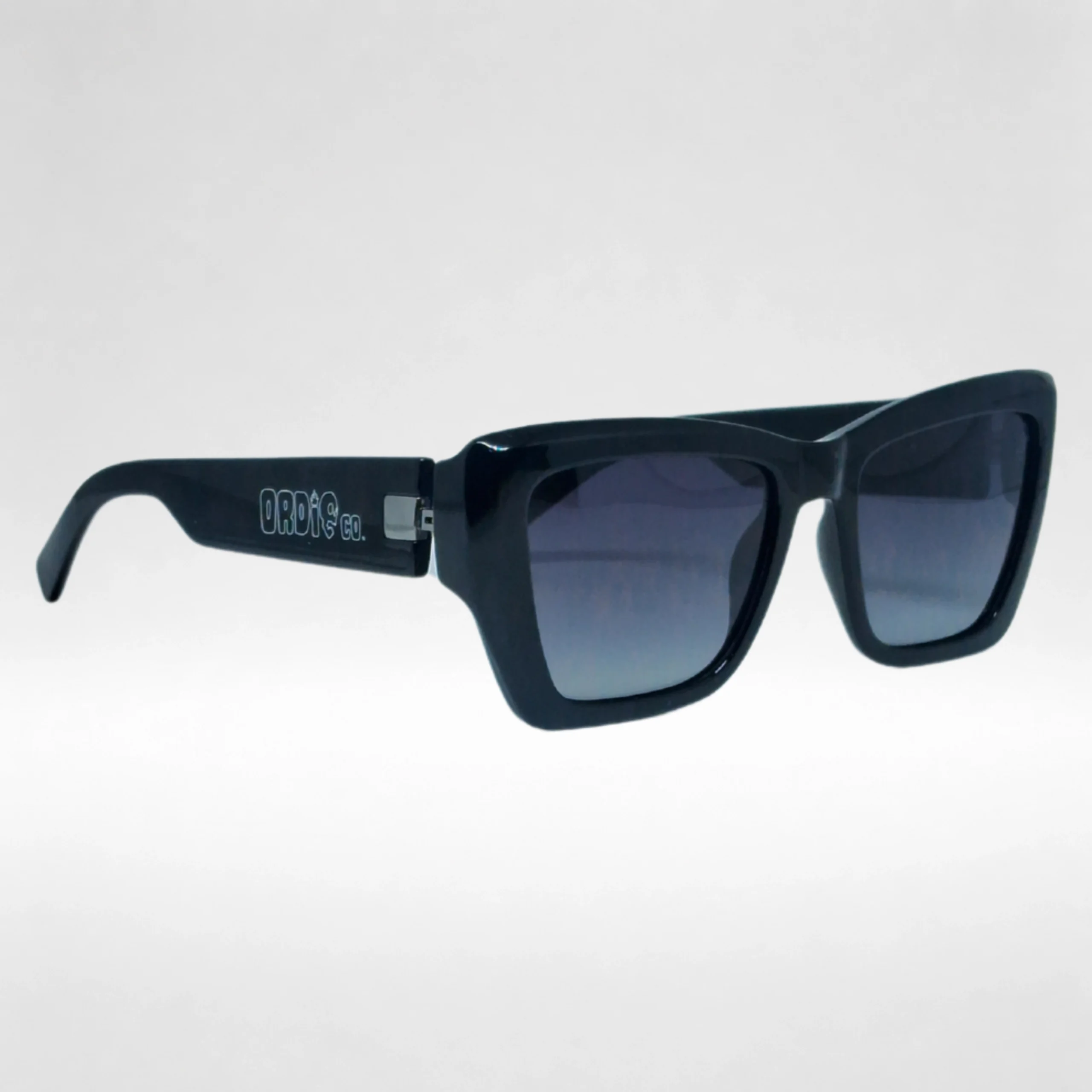 Óculos de Sol ET3391 10 Premium Preto com Lente Degradê Fumê - Imagem 6