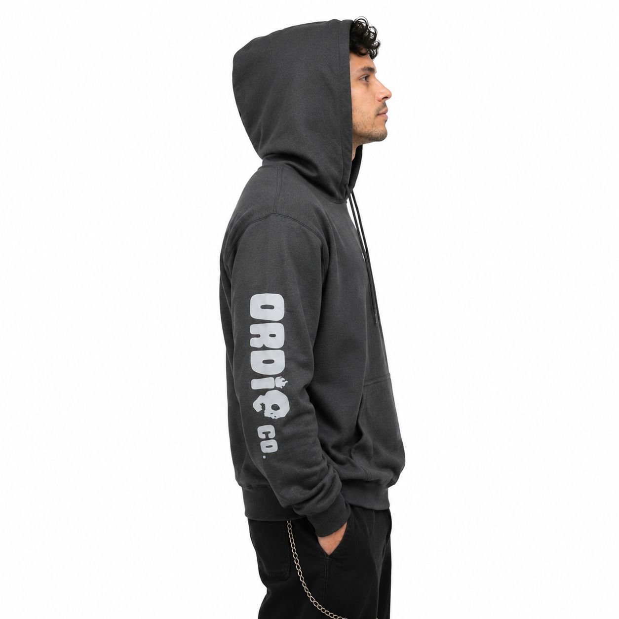 Moletom Canguru ORDiE CO. 3 Cabos Preto com Logo Bordado e Silk nas Mangas - Imagem 4