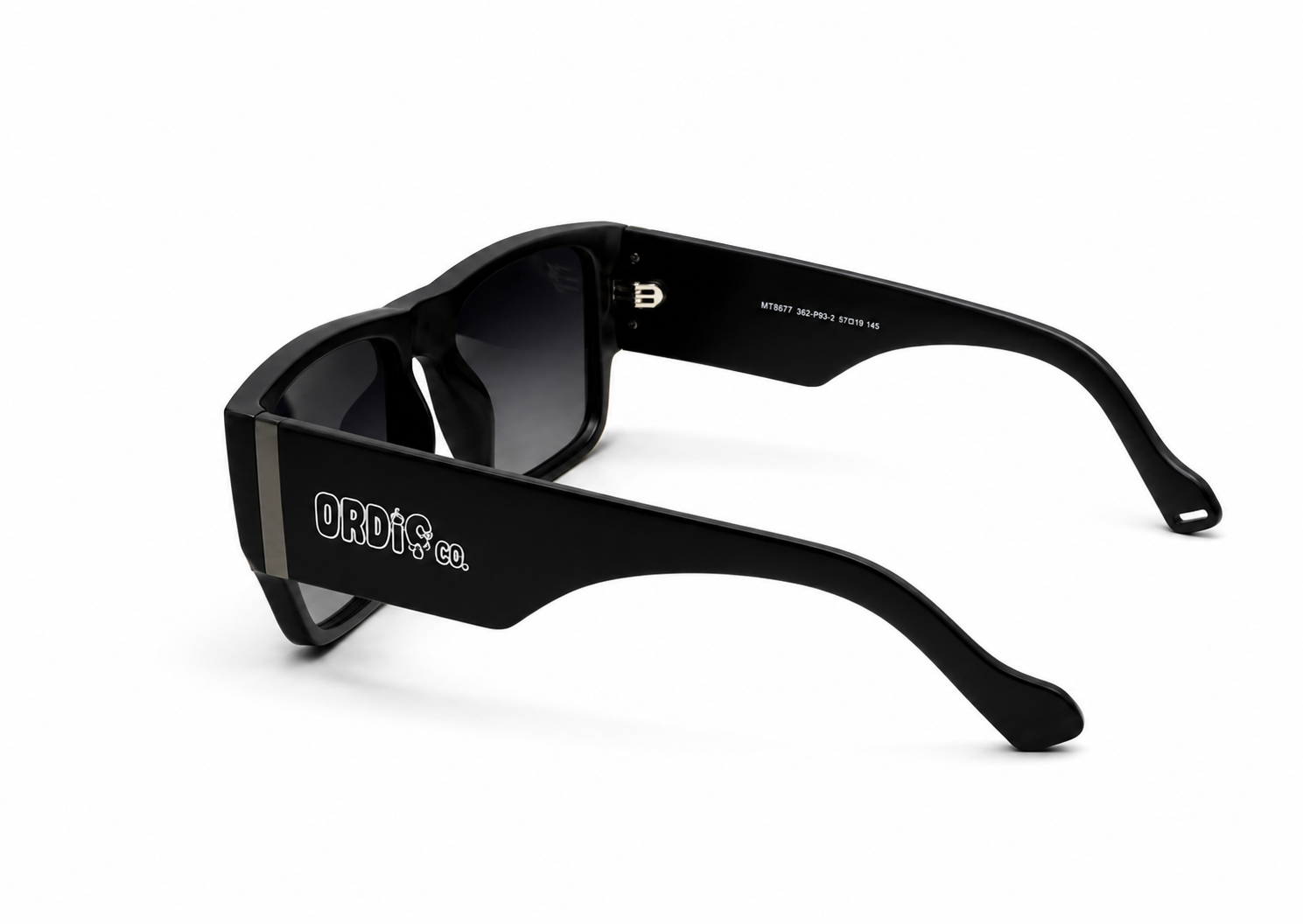 Óculos de Sol Preto Brilho com Lente Gray Degradê Polarized MT8677 10-P55 - Imagem 2