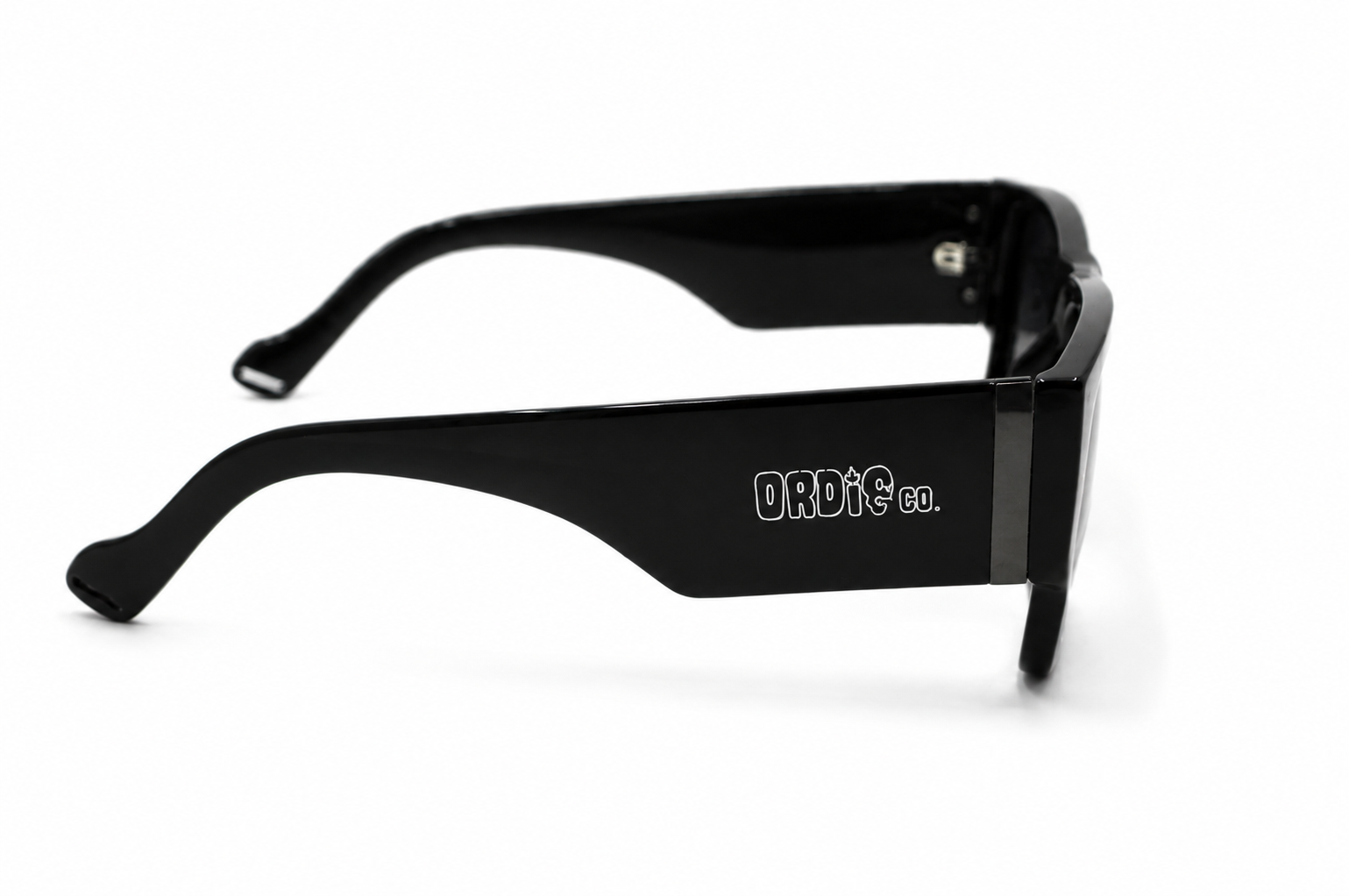 Óculos de Sol Preto Brilho com Lente Gray Degradê Polarized MT8677 10-P55 - Imagem 5