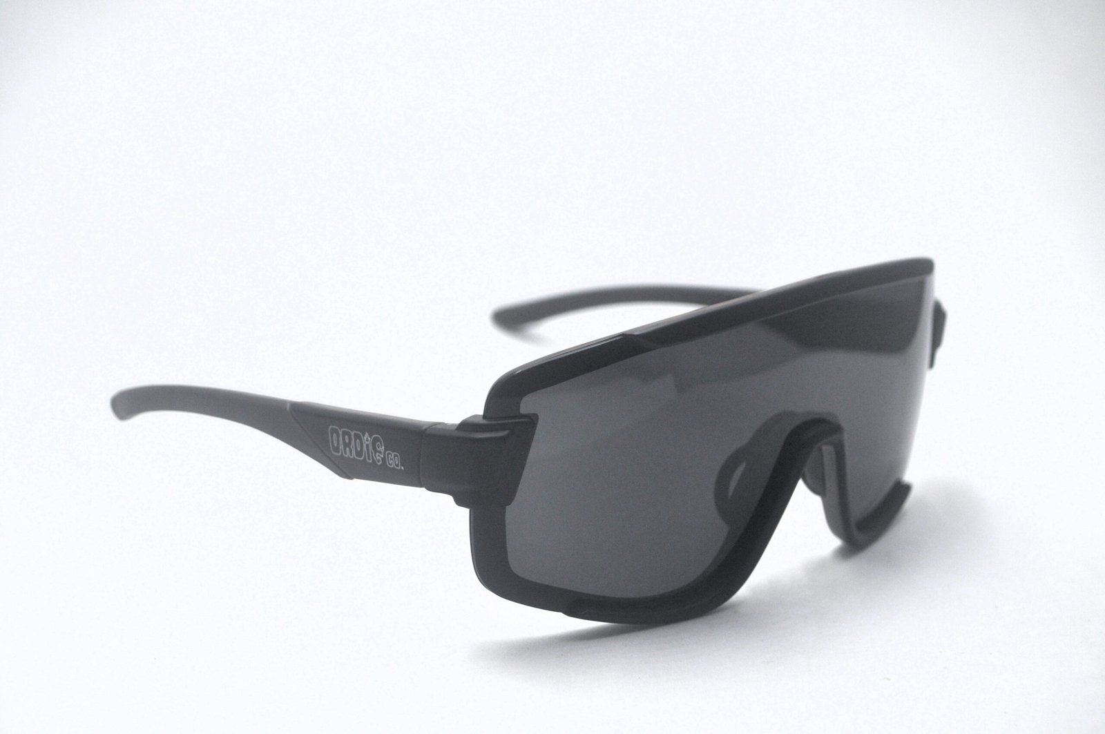 Óculos de Sol ORDIE,PRETO FOSCO/CINZA INTERNO, Modelo: MP9291 A790 SPORT Polarizado - Imagem 7